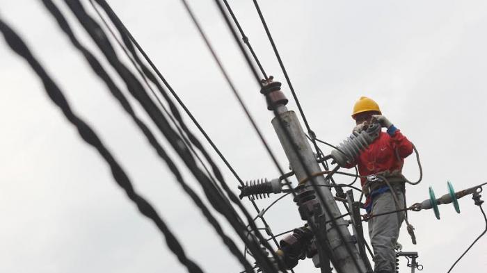 PLN Siapkan Langkah Strategis Hadapi Cuaca Ekstrem dan Pastikan Pasokan Listrik Aman Selama Lebaran 2025