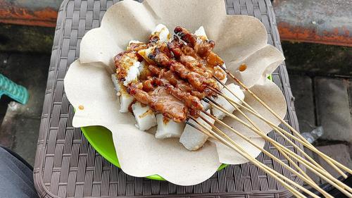 8 Tempat Makan Sate Ayam Ponorogo Wajib Dicoba