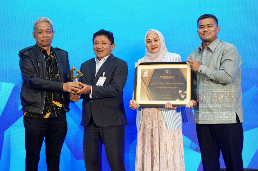 BSI Raih Penghargaan Pilar Sosial di ESG Now Awards 2025 Melalui Implementasi Green Zakat Desa BSI