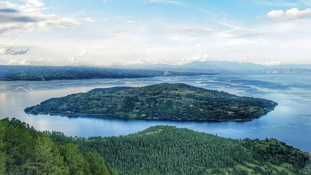 20 Destinasi Menarik di Sekitar Danau Toba untuk Liburan Tak Terlupakan