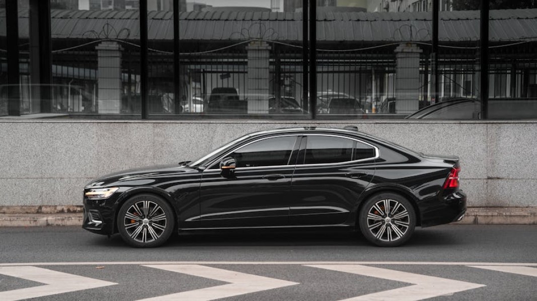 Teknologi Digital Mendorong Efisiensi dan Keselamatan dalam Industri Otomotif Modern