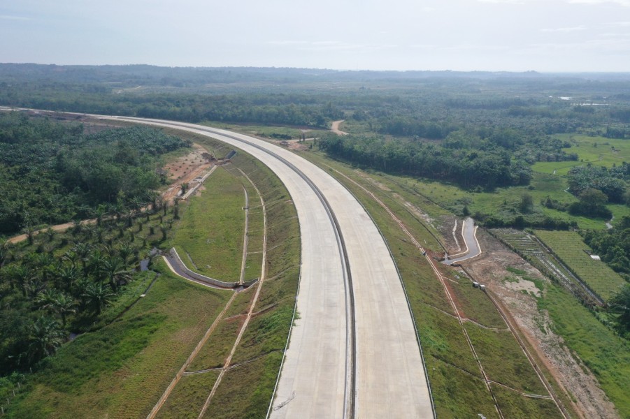 Hutama Karya Terapkan Sistem Buka Tutup Jalan Demi Kelancaran Tol Pekanbaru–Padang
