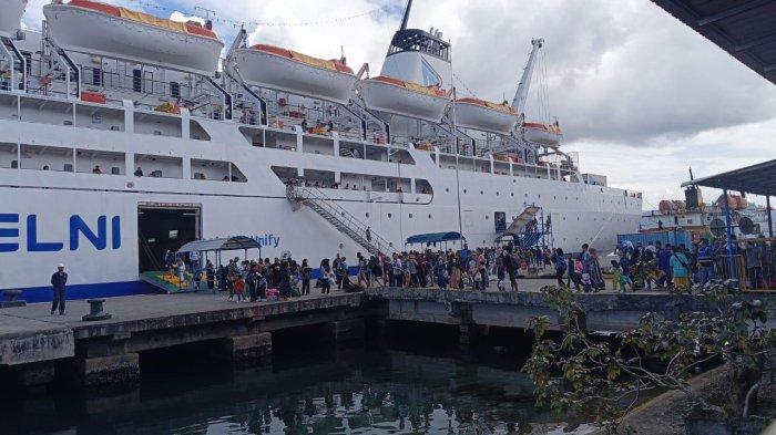 Kapal Pelni Perkuat Konektivitas Sorong Ambon untuk Masyarakat