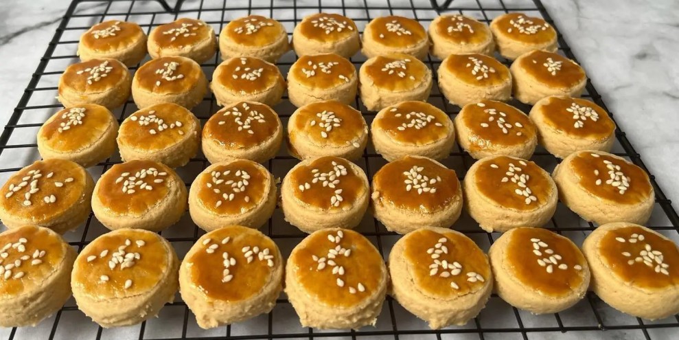 3 Resep Kue Kacang Lumer Enak untuk Sajian Lebaran Istimewa