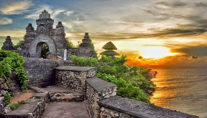 5 Wisata Jembrana Bali Terbaik 2025: Menyajikan Keindahan Alam dan Kesenian yang Menawan