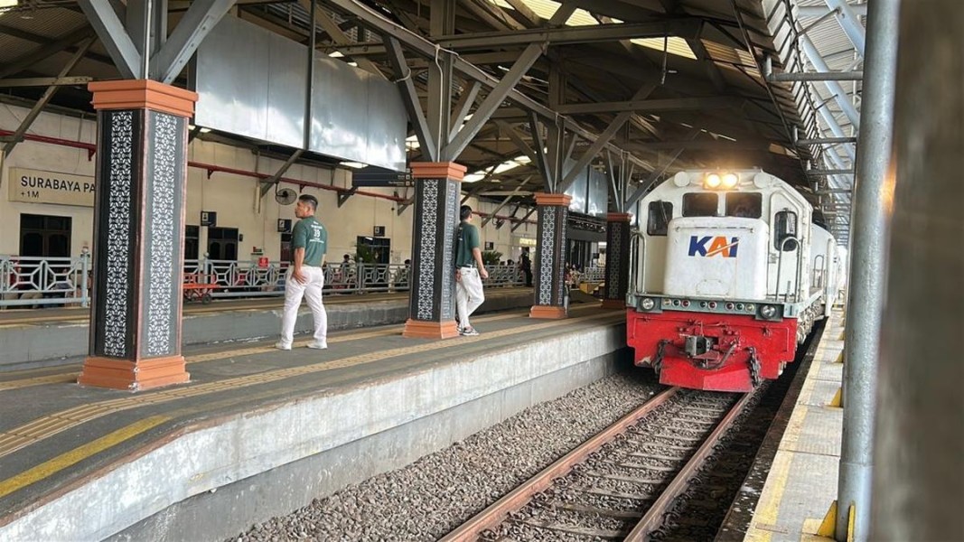 KAI Daop 8 Surabaya Tambah Jadwal Kereta Januari 2026 Layani Rute Favorit Penumpang
