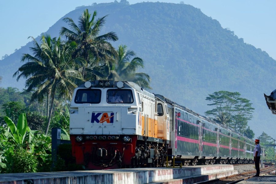 Kereta Api Diskon 30 Persen Sambut Libur Nataru 2025