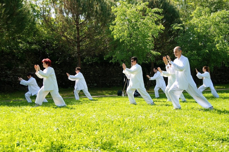 Tai Chi Latihan Ringan untuk Jaga Kekuatan Fisik Lansia