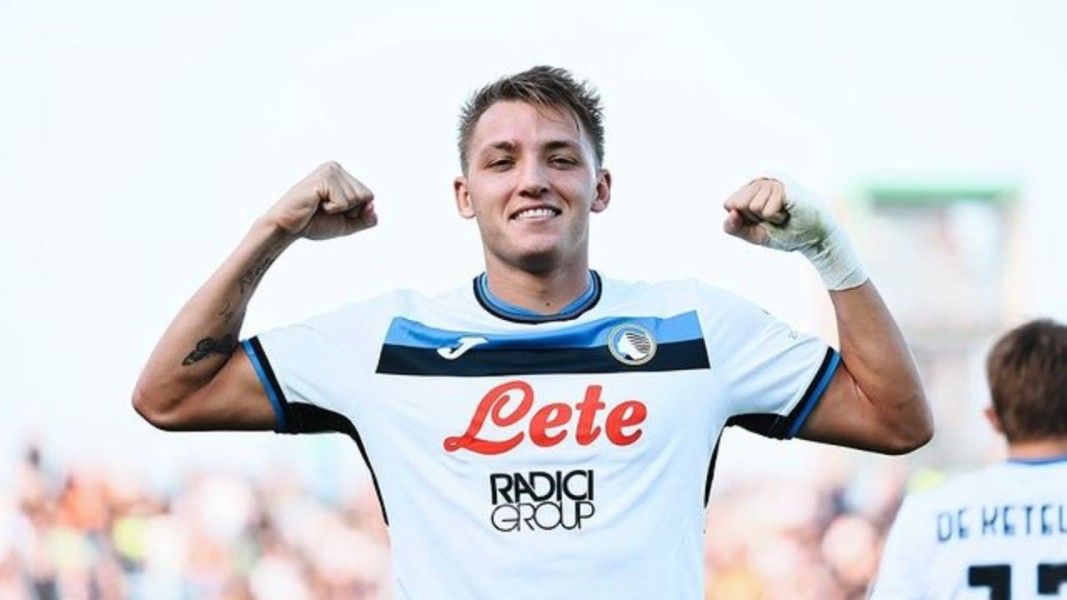 Mateo Retegui Memimpin Daftar Top Skor Liga Italia 2024/2025, Inter Milan Kokoh di Puncak