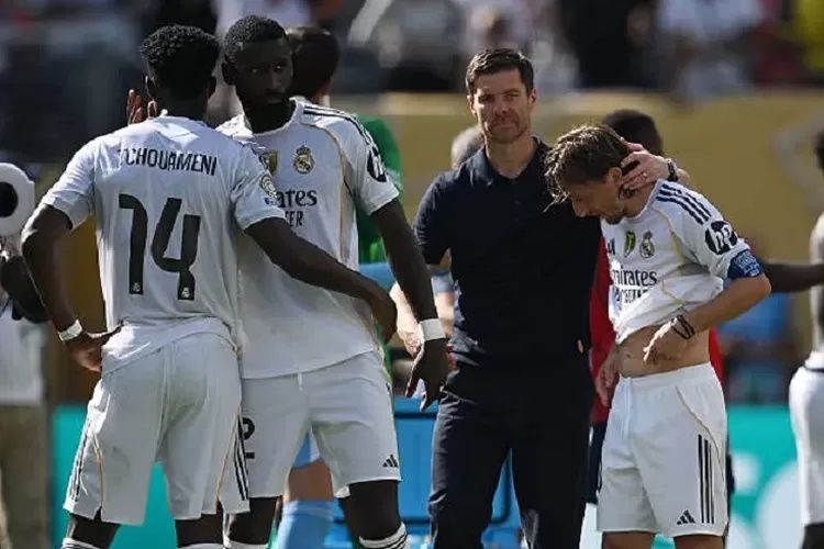 Ruang Ganti Real Madrid Memanas, Enam Pemain Mulai Menentang Xabi Alonso