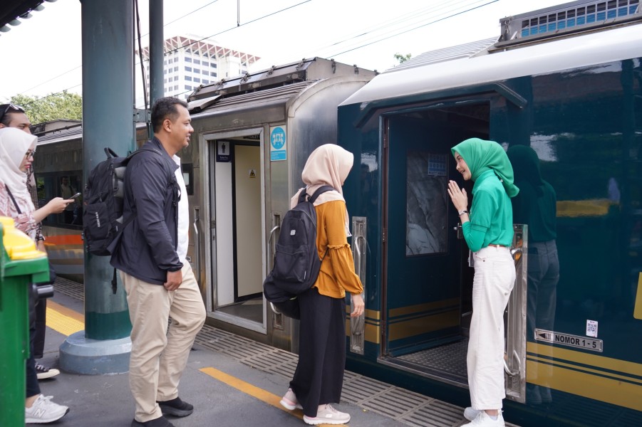 Lawan Arus Tetap Nyaman, KAI Wisata Hadirkan Paket Wisata #LebaranRailExperience Mulai Rp650.000