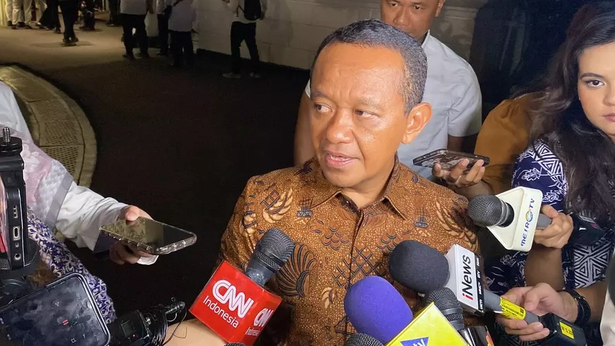Bahlil Targetkan Stop Impor Solar Nasional Mulai April 2026