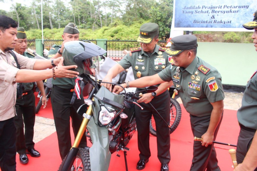 Kementerian Pertahanan Salurkan 40 Unit Motor untuk Personel Kodim 0313/KPR
