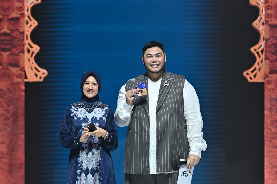 BCA Syariah Gandeng Ivan Gunawan Luncurkan Digital Membership Card Melalui BSya