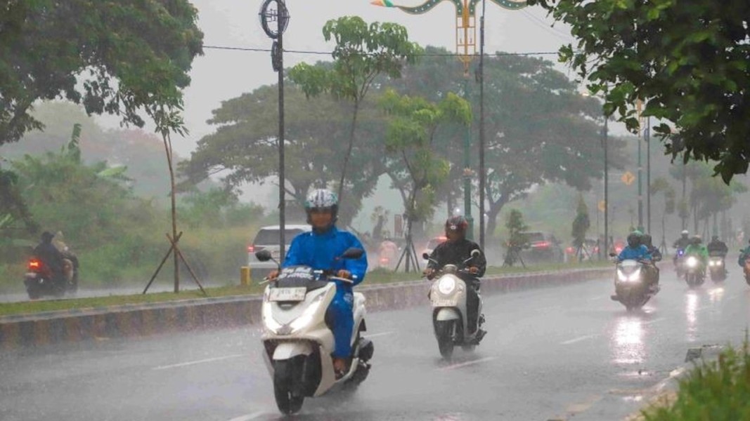 BMKG Ingatkan Potensi Hujan Lebat Disertai Angin Kencang di Sejumlah Wilayah Indonesia