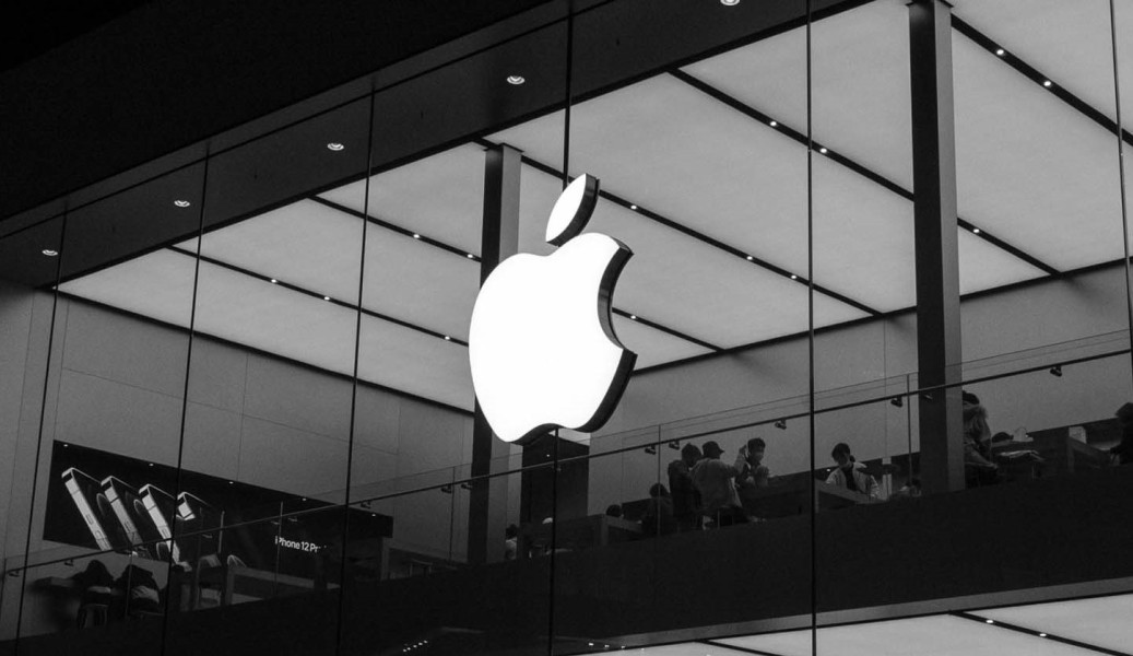 Apple Siapkan iPhone Fold, Produksi Massal Dimulai 2026