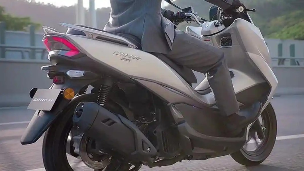 Suzuki Burgman 150 Resmi Terdaftar di Samsat Jakarta Siap Meluncur 2026