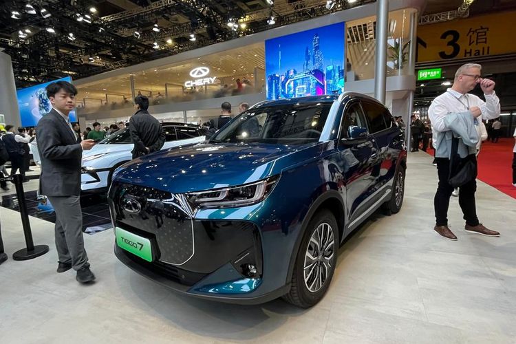 Penjualan Mobil Listrik Kalahkan Mobil Hybrid di Kuartal I 2025, Menandakan Era Baru di Industri Otomotif Indonesia