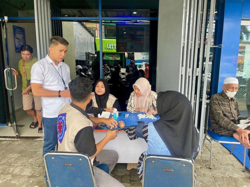 PT BRI Gelar Program Prima untuk Purnabakti, Berikan Layanan Cek Kesehatan Gratis di Jeneponto dan Makassar