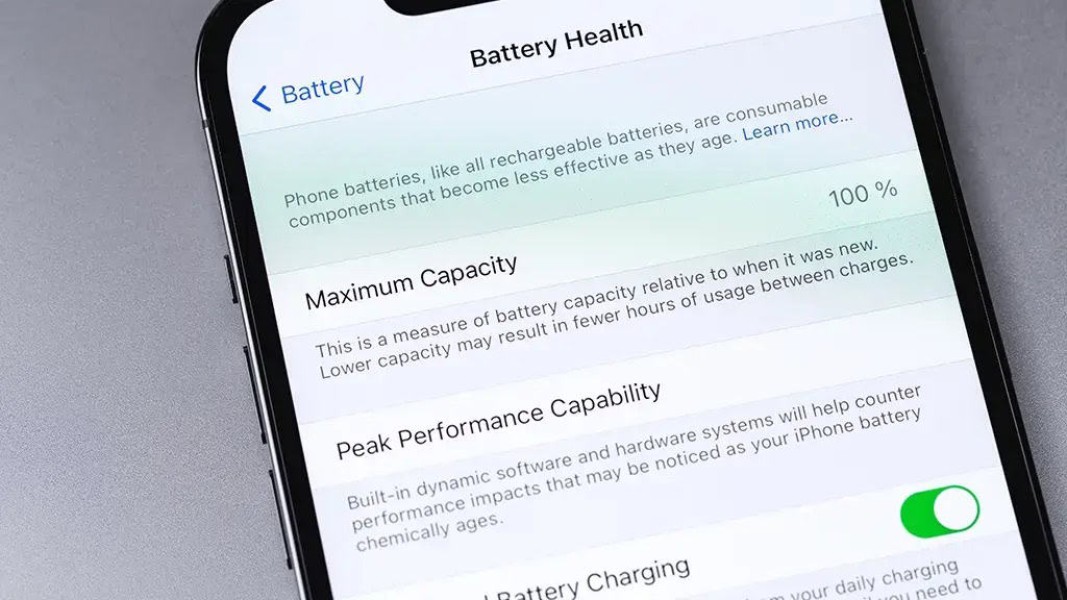 Rahasia Merawat Baterai iPhone Biar Tahan Lama