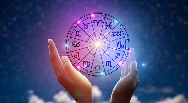 Ramalan Empat Zodiak Hari Ini Mendapat Peluang Keuangan dan Kesempatan Baru