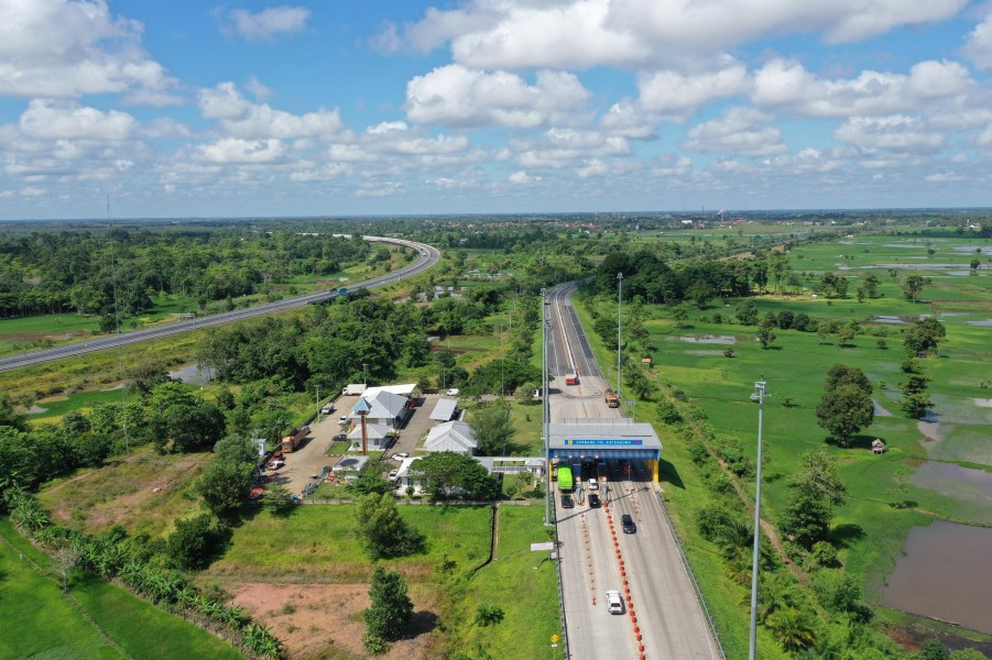 Stimulus Potongan Tarif Tol Dorong Pergerakan Ekonomi dan Mobilitas Libur Idul Adha di Jalan Tol Hutama Karya