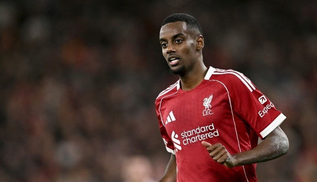 Alexander Isak Cerita Adaptasi Awal di Liverpool