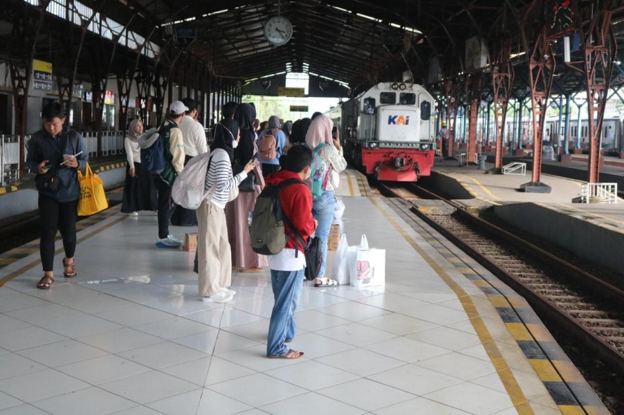 KAI Catat Lonjakan Penumpang di Libur Maulid Nabi