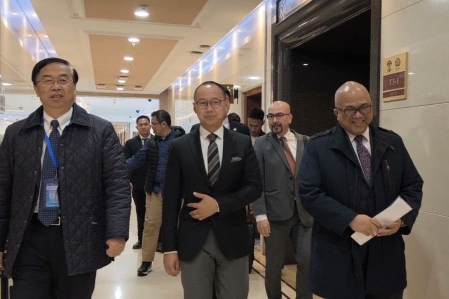 Pimpinan MPR Sebut China Antusias Tingkatkan Kerja Sama Bisnis Energi Terbarukan dengan Indonesia