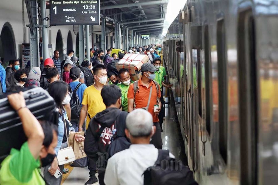 Tiket Kereta Api Lebaran 2025: Segera Dapatkan Tiket Anda!