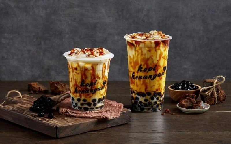 Bukan Pecinta Kopi? Ini Deretan Minuman Favorit di Kopi Kenangan yang Bebas Kafein