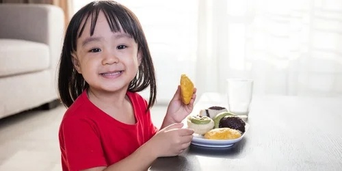Dokter: Orang Tua Perlu Waspadai Gula Tambahan pada Camilan Anak