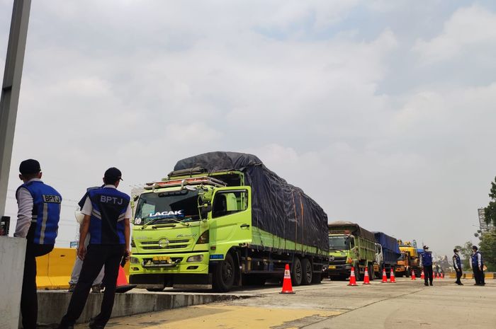 Atasi Truk ODOL, Pakar Otomotif Usulkan Sistem Terintegrasi Modern Atasi Truk ODOL, Pakar Otomotif Usulkan Sistem Terintegrasi Modern