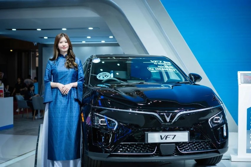 Mobil Listrik VinFast Kini Lebih Terjangkau Lewat Skema Baru