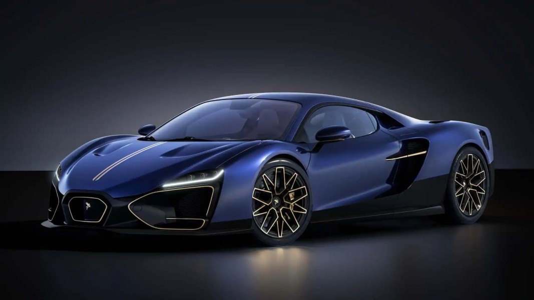 Hypercar AI Vittori Siap Produksi dengan Tenaga 1.110 HP