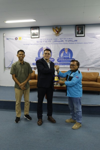 PLN UP2B Jamali Dorong Mahasiswa Memahami Kebutuhan Energi dan Sistem Kelistrikan yang Berkelanjutan