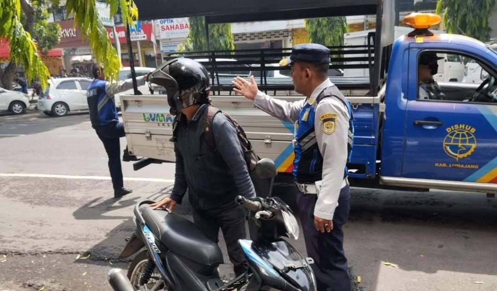 Dishub Lumajang Perkuat Pengawasan Transportasi demi Sistem Lalu Lintas yang Lebih Tertib