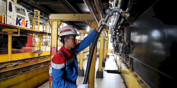 Tambahan Kuota BBM Subsidi 190 Ribu Liter untuk Kereta Api Daop 2 Bandung pada 2025: Dorongan Efisiensi Transportasi
