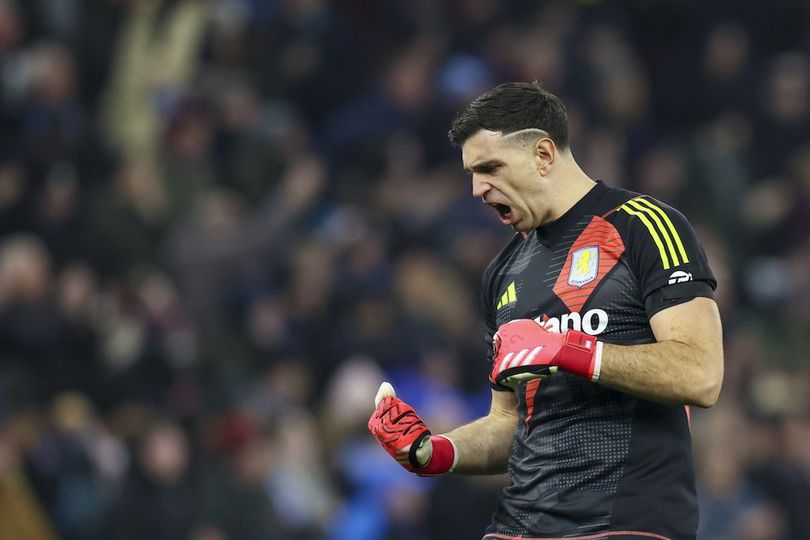 Keputusan Tepat Emiliano Martinez Tinggalkan Arsenal: Menjadi Kiper Elite Dunia