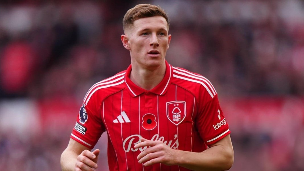 Manchester United Bidik Elliot Anderson Sebagai Transfer Kunci untuk Musim Depan