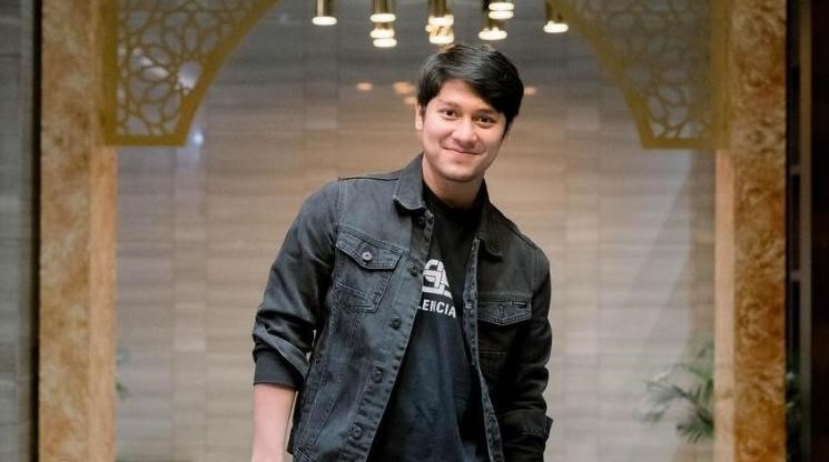 Artis Rizky Billar Sambut Usia Ke 30 dengan Acara Istimewa